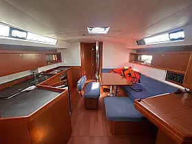 Oceanis 45- 4 cab - Interior image